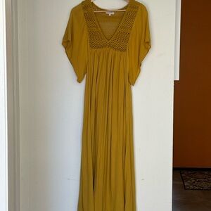 Flowy, long Mustard Yellow Maxi Dress size Small